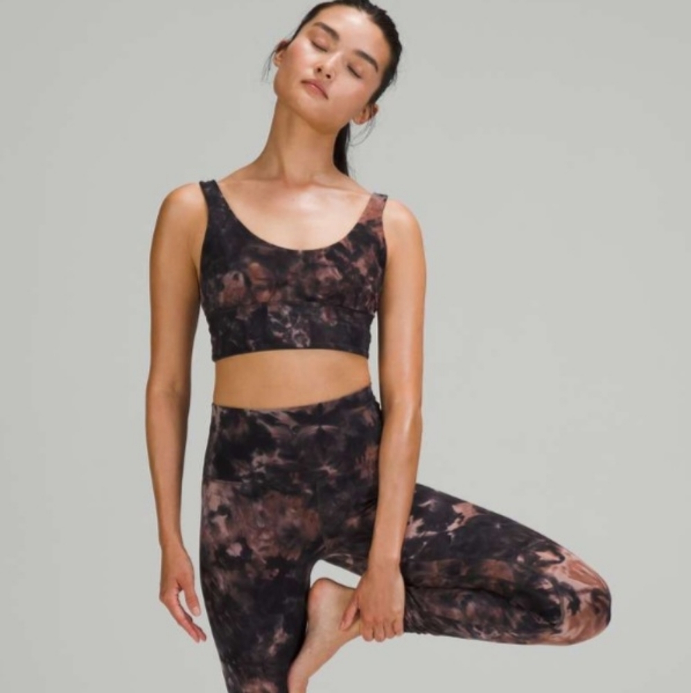 Lululemon Align reversible bra Light support Size 8 grey pink